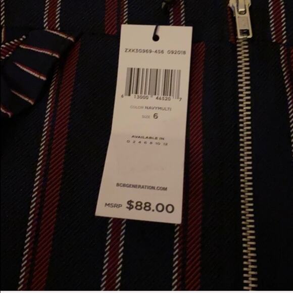 BCBGeneration Ruffle Pocket Skirt - Picture 6 of 8